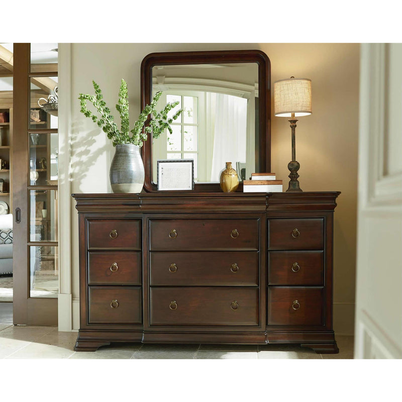 Universal Furniture Reprise 12-Drawer Dresser 581040 IMAGE 2