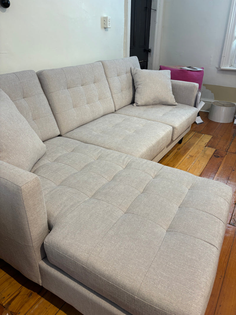 Curated 2341-64/31 Sectional