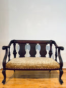 Georgian Revival Mahogany Settee