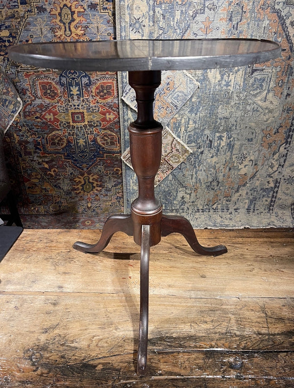 Pedestal Table