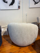 Curated 924 Swivel Chair