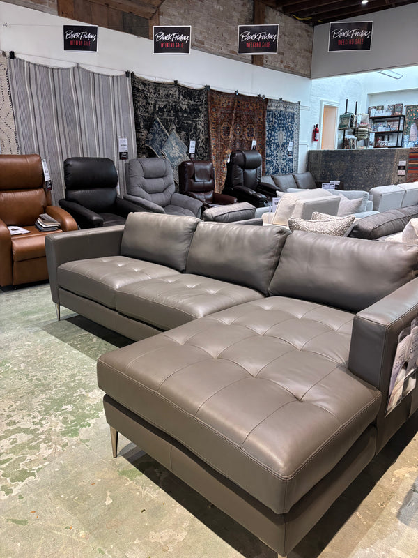 Curated 3795 -08/07 Sectional
