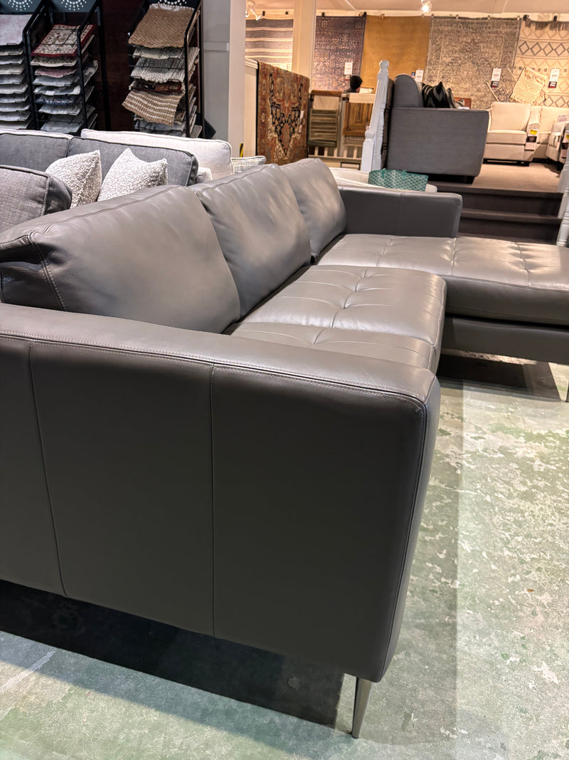 Curated 3795 -08/07 Sectional