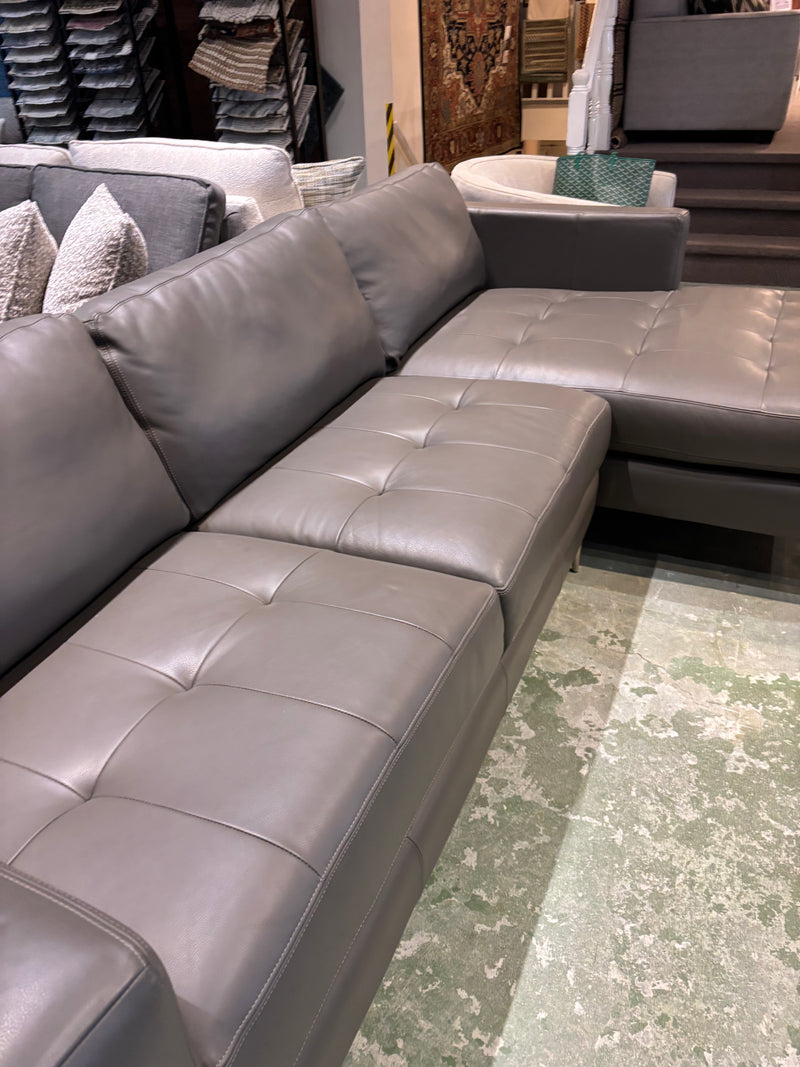 Curated 3795 -08/07 Sectional