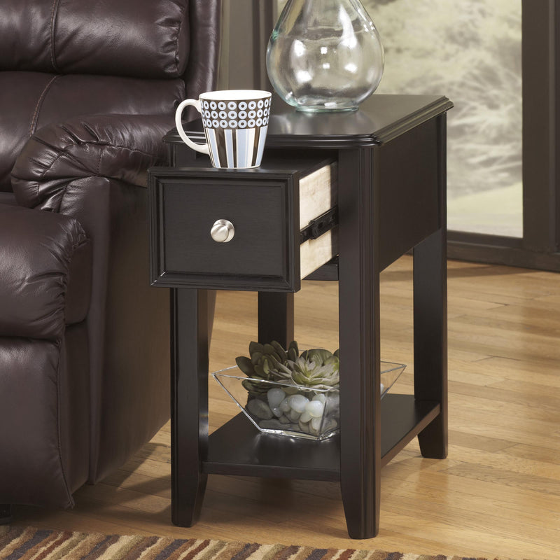 Signature Design by Ashley Breegin End Table T007-371 IMAGE 3
