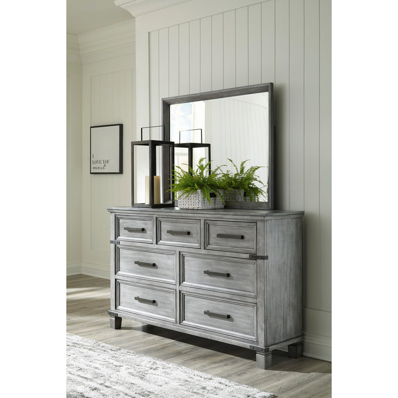 Signature Design by Ashley Russelyn B772 8 pc King Panel Bedroom Set IMAGE 3