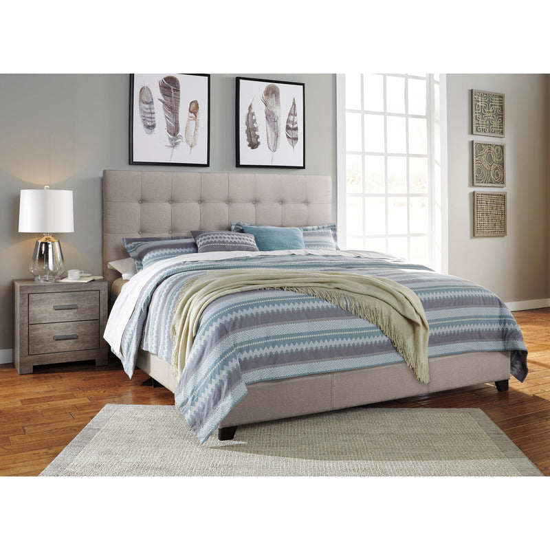 Signature Design by Ashley Dolante Queen Upholstered Bed B130-581 IMAGE 5