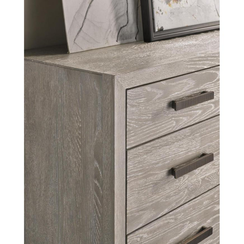 Universal Furniture Modern 9-Drawer Dresser 645040 IMAGE 2