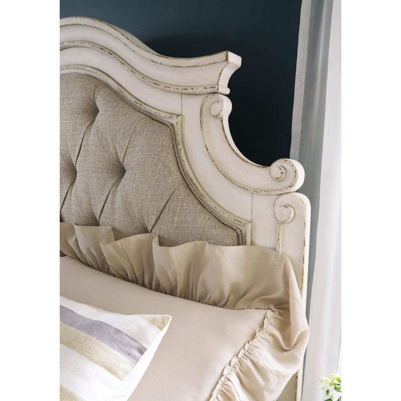 Signature Design by Ashley Realyn King Upholstered Panel Bed B743-58/B743-56/B743-97 IMAGE 3