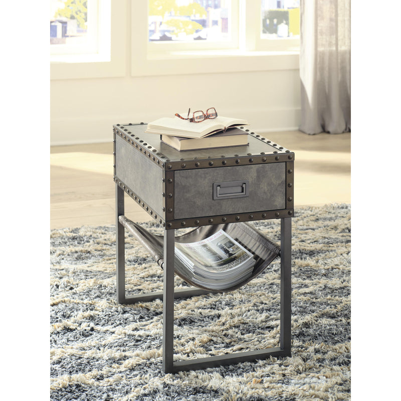 Signature Design by Ashley Derrylin End Table T973-7 IMAGE 8