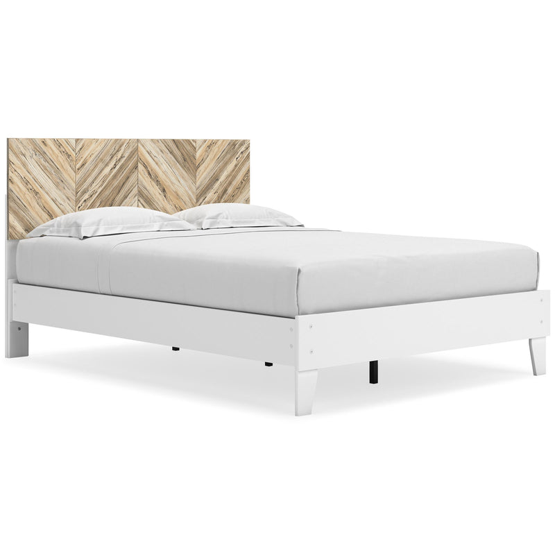 Signature Design by Ashley Piperton Queen Panel Bed EB1221-113/EB1221-157 IMAGE 1