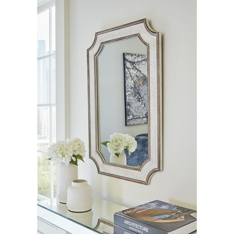 Signature Design by Ashley Howston Mirror A8010314 IMAGE 6